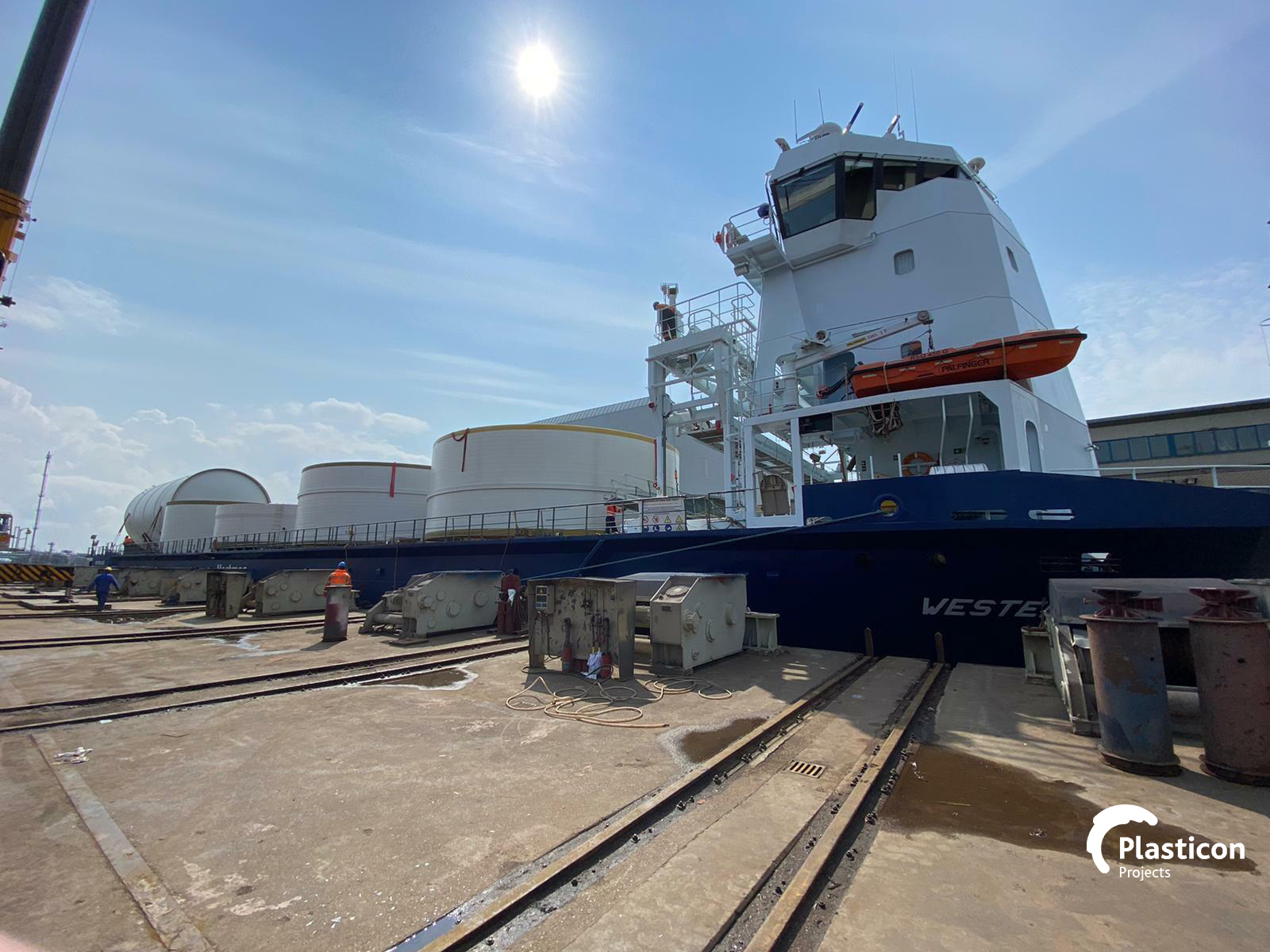 Plasticon Projects - FRP Tank