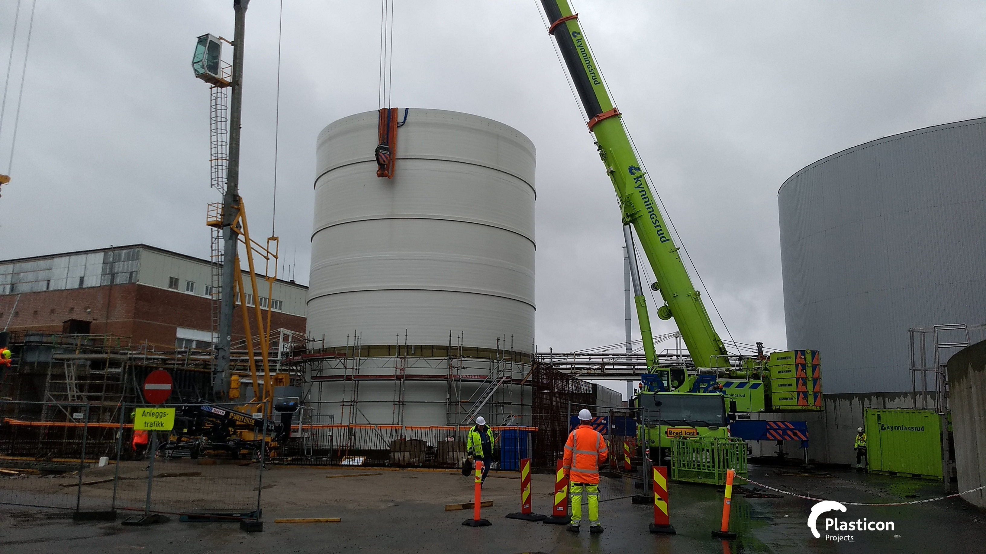Plasticon Projects - FRP Tank