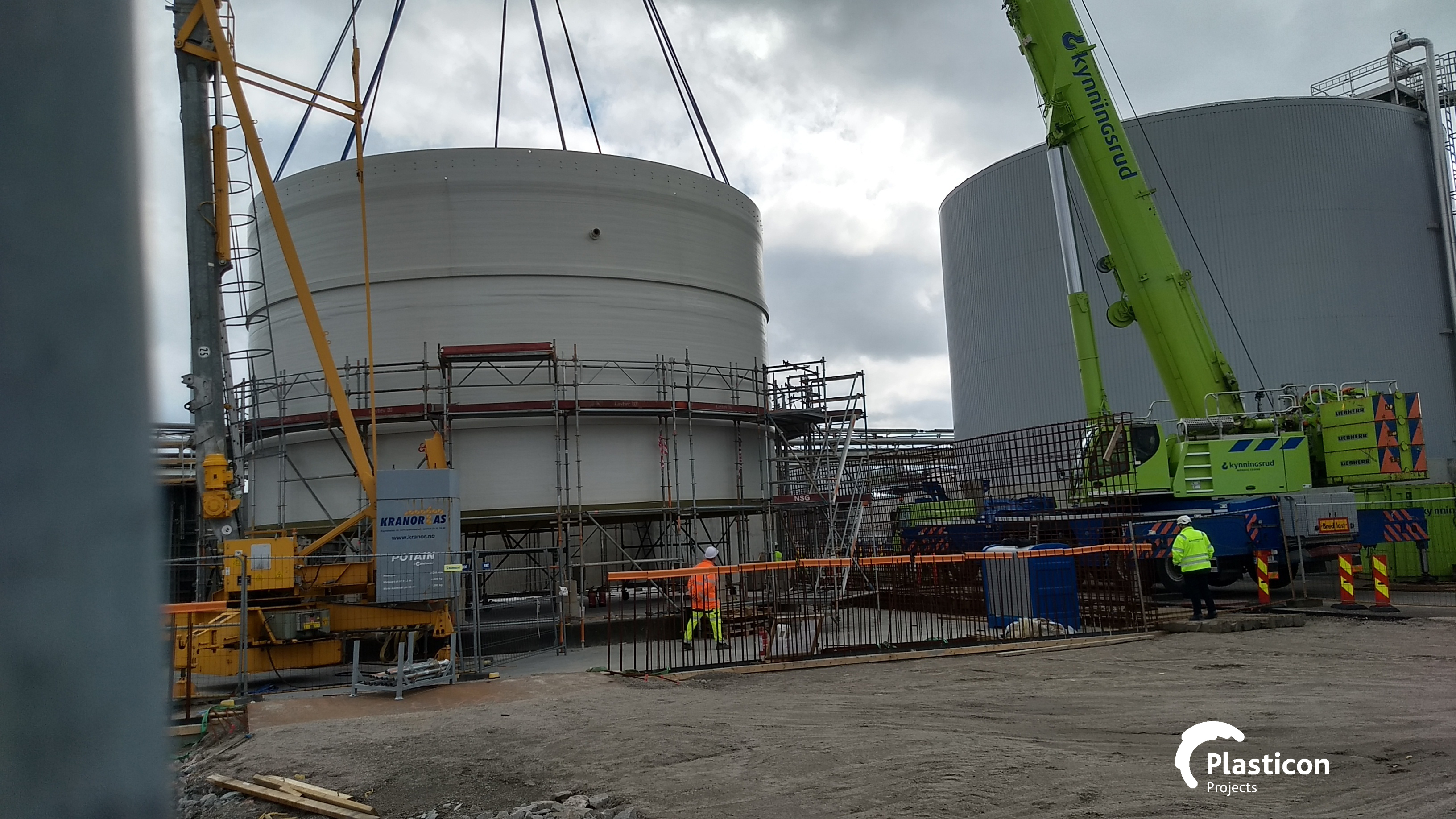 Plasticon Projects - FRP Tank