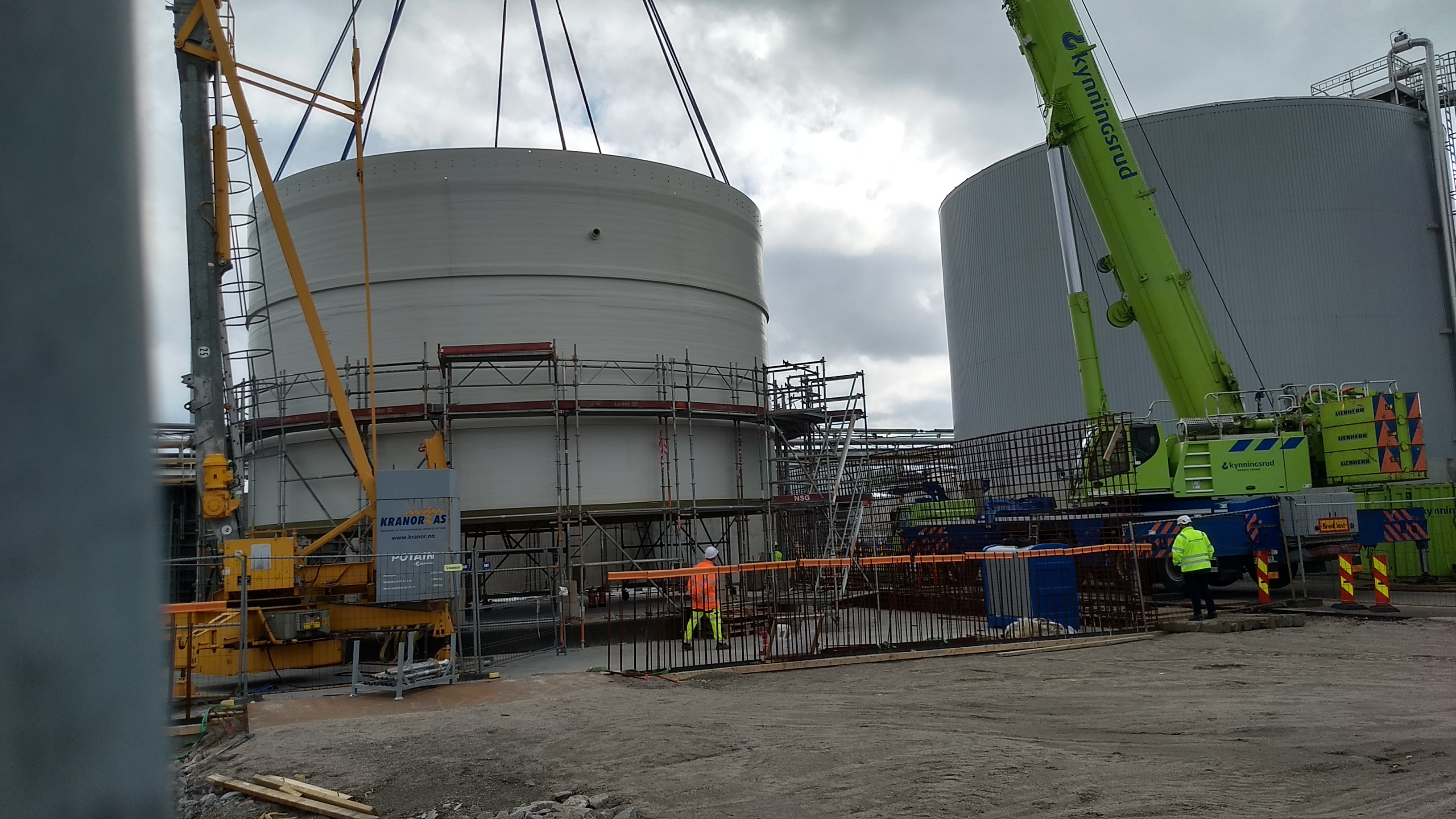 Plasticon Projects - FRP Storage Tank