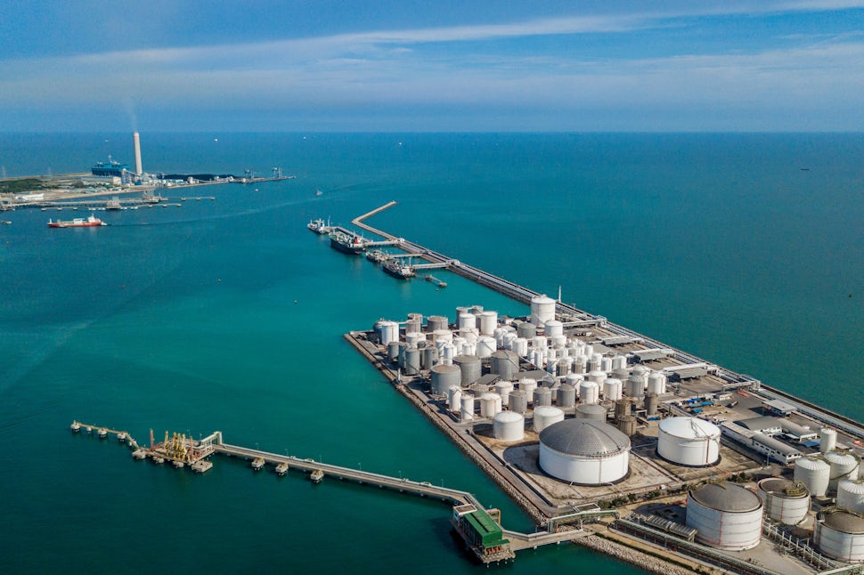 Plasticon Projects - FRP Tank Farm Plasticon Projects - FRP Tank Farm